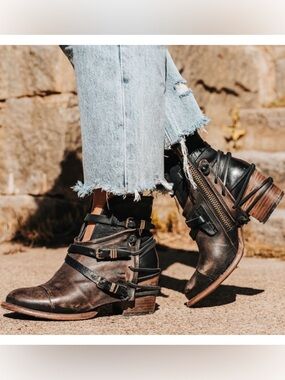 freebird Crue Leather Strap Ankle Boots in Distressed Black